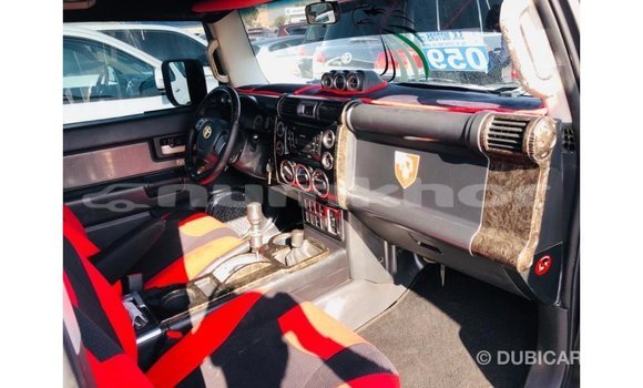 Buy Import Toyota FJ Cruiser Black Car in Import - Dubai in Bumthang Buy Import Toyota FJ Cruiser Black Car in Import - Dubai in Bumthang