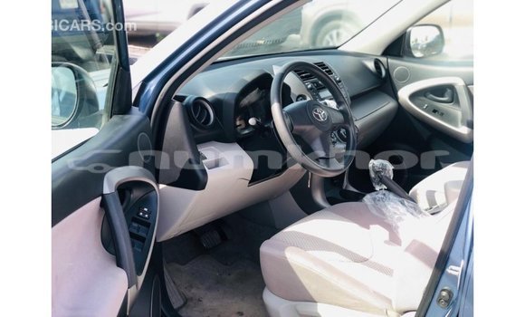 Buy Import Toyota 4Runner Blue Car in Import - Dubai in Bumthang Buy Import Toyota 4Runner Blue Car in Import - Dubai in Bumthang