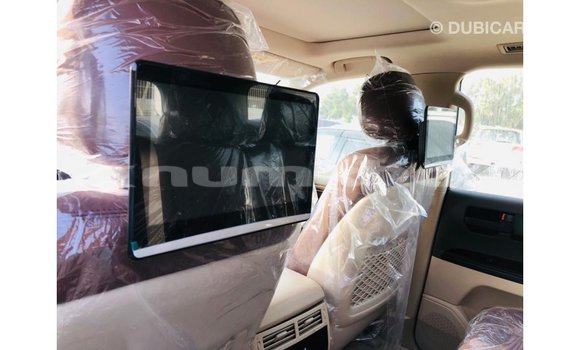 Buy Import Toyota Land Cruiser Black Car in Import - Dubai in Bumthang Buy Import Toyota Land Cruiser Black Car in Import - Dubai in Bumthang