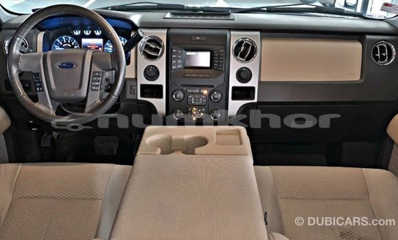 Buy Import Ford Club Wagon Brown Car in Import - Dubai in Bumthang Buy Import Ford Club Wagon Brown Car in Import - Dubai in Bumthang