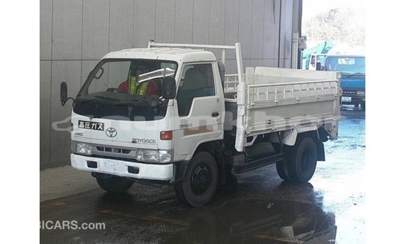Buy Import Toyota Dyna White Car in Import - Dubai in Bumthang Buy Import Toyota Dyna White Car in Import - Dubai in Bumthang