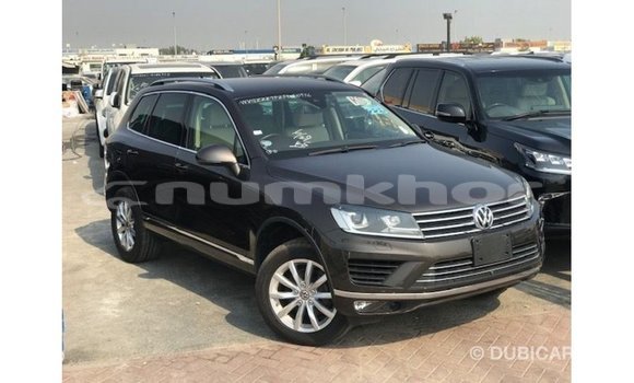 Buy Import Volkswagen Touareg Brown Car in Import - Dubai in Bumthang Buy Import Volkswagen Touareg Brown Car in Import - Dubai in Bumthang