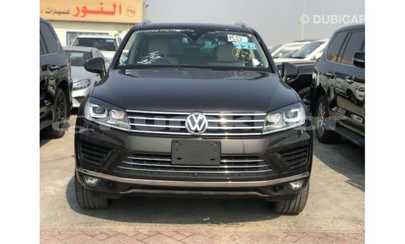 Buy Import Volkswagen Touareg Brown Car in Import - Dubai in Bumthang Buy Import Volkswagen Touareg Brown Car in Import - Dubai in Bumthang