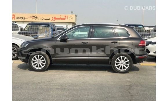 Buy Import Volkswagen Touareg Brown Car in Import - Dubai in Bumthang Buy Import Volkswagen Touareg Brown Car in Import - Dubai in Bumthang