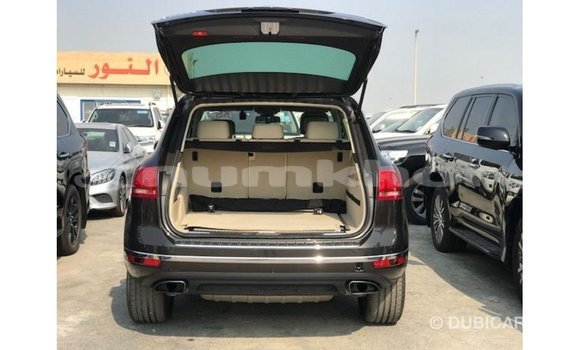 Buy Import Volkswagen Touareg Brown Car in Import - Dubai in Bumthang Buy Import Volkswagen Touareg Brown Car in Import - Dubai in Bumthang