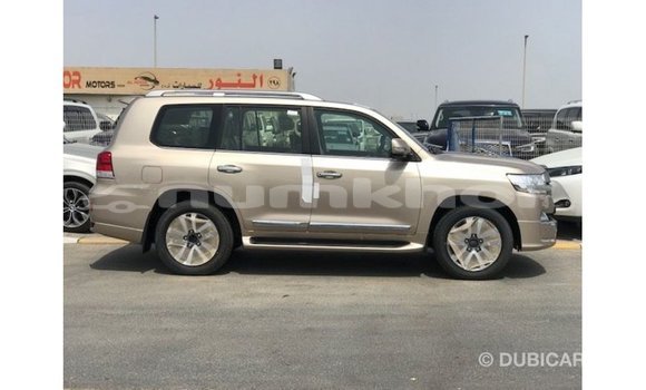 Buy Import Toyota Land Cruiser Other Car in Import - Dubai in Bumthang Buy Import Toyota Land Cruiser Other Car in Import - Dubai in Bumthang