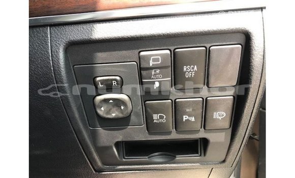 Buy Import Toyota Land Cruiser Other Car in Import - Dubai in Bumthang Buy Import Toyota Land Cruiser Other Car in Import - Dubai in Bumthang