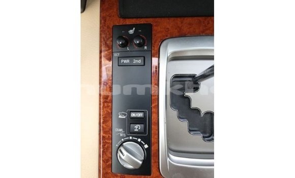 Buy Import Toyota Land Cruiser Red Car in Import - Dubai in Bumthang Buy Import Toyota Land Cruiser Red Car in Import - Dubai in Bumthang