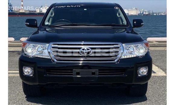 Buy Import Toyota Land Cruiser Black Car in Import - Dubai in Bumthang Buy Import Toyota Land Cruiser Black Car in Import - Dubai in Bumthang