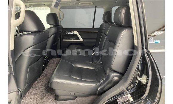 Buy Import Toyota Land Cruiser Black Car in Import - Dubai in Bumthang Buy Import Toyota Land Cruiser Black Car in Import - Dubai in Bumthang
