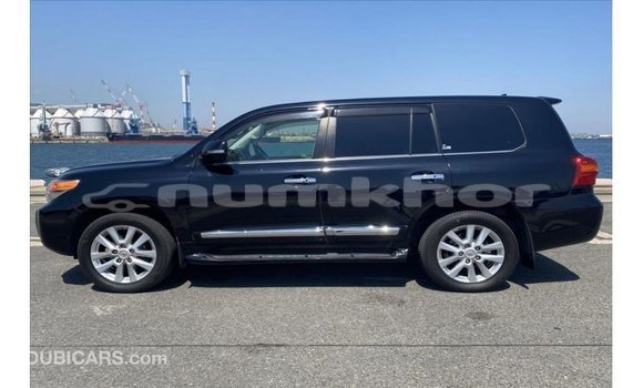 Buy Import Toyota Land Cruiser Black Car in Import - Dubai in Bumthang Buy Import Toyota Land Cruiser Black Car in Import - Dubai in Bumthang