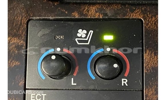 Buy Import Toyota Land Cruiser Black Car in Import - Dubai in Bumthang Buy Import Toyota Land Cruiser Black Car in Import - Dubai in Bumthang