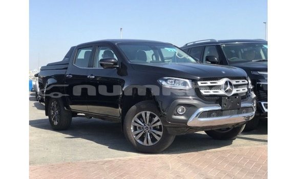 Buy Import Mercedes-Benz 250 Black Car in Import - Dubai in Bumthang