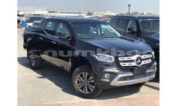 Buy Import Mercedes-Benz 250 Black Car in Import - Dubai in Bumthang Buy Import Mercedes-Benz 250 Black Car in Import - Dubai in Bumthang