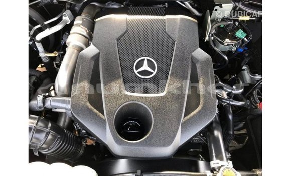 Buy Import Mercedes-Benz 250 Black Car in Import - Dubai in Bumthang Buy Import Mercedes-Benz 250 Black Car in Import - Dubai in Bumthang