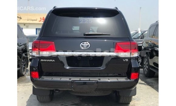 Buy Import Toyota Land Cruiser Black Car in Import - Dubai in Bumthang Buy Import Toyota Land Cruiser Black Car in Import - Dubai in Bumthang