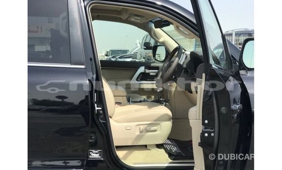 Buy Import Toyota Land Cruiser Black Car in Import - Dubai in Bumthang Buy Import Toyota Land Cruiser Black Car in Import - Dubai in Bumthang