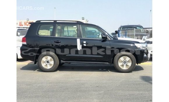 Buy Import Toyota Land Cruiser Black Car in Import - Dubai in Bumthang Buy Import Toyota Land Cruiser Black Car in Import - Dubai in Bumthang