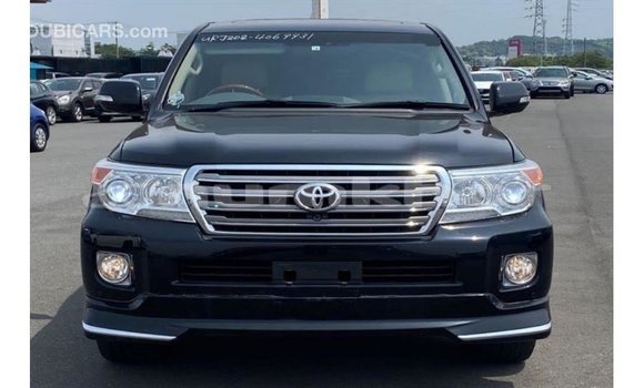 Buy Import Toyota Land Cruiser Black Car in Import - Dubai in Bumthang Buy Import Toyota Land Cruiser Black Car in Import - Dubai in Bumthang