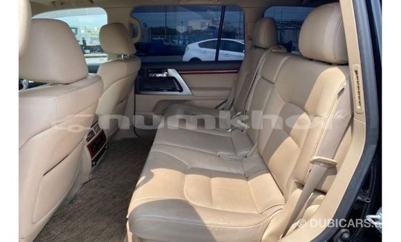 Buy Import Toyota Land Cruiser Black Car in Import - Dubai in Bumthang Buy Import Toyota Land Cruiser Black Car in Import - Dubai in Bumthang