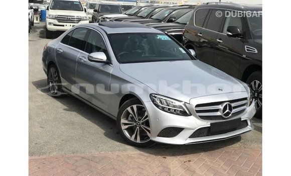 Buy Import Mercedes-Benz 200 Other Car in Import - Dubai in Bumthang Buy Import Mercedes-Benz 200 Other Car in Import - Dubai in Bumthang