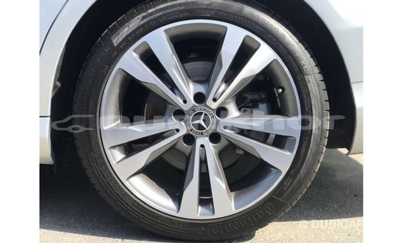 Buy Import Mercedes-Benz 200 Other Car in Import - Dubai in Bumthang Buy Import Mercedes-Benz 200 Other Car in Import - Dubai in Bumthang