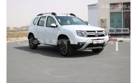 Buy Import Renault Duster White Car in Import - Dubai in Bumthang