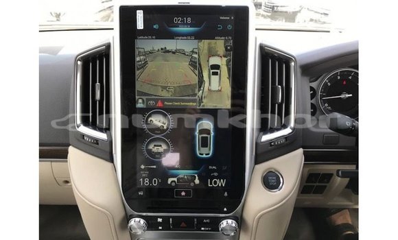 Buy Import Toyota Land Cruiser Black Car in Import - Dubai in Bumthang Buy Import Toyota Land Cruiser Black Car in Import - Dubai in Bumthang