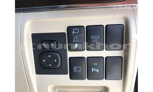 Buy Import Toyota Land Cruiser Black Car in Import - Dubai in Bumthang Buy Import Toyota Land Cruiser Black Car in Import - Dubai in Bumthang