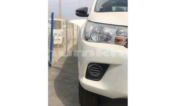Buy Import Toyota Hilux White Car in Import - Dubai in Bumthang Buy Import Toyota Hilux White Car in Import - Dubai in Bumthang