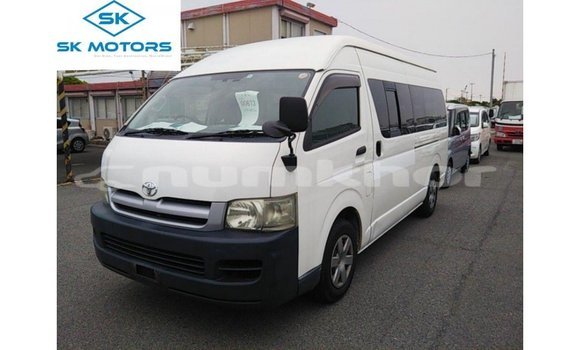 Buy Import Toyota Hiace White Car in Import - Dubai in Bumthang Buy Import Toyota Hiace White Car in Import - Dubai in Bumthang
