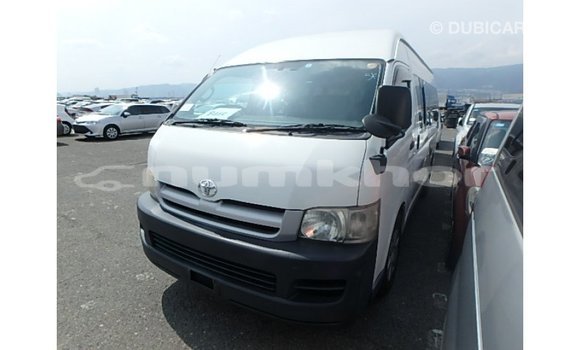 Buy Import Toyota Hiace White Car in Import - Dubai in Bumthang Buy Import Toyota Hiace White Car in Import - Dubai in Bumthang
