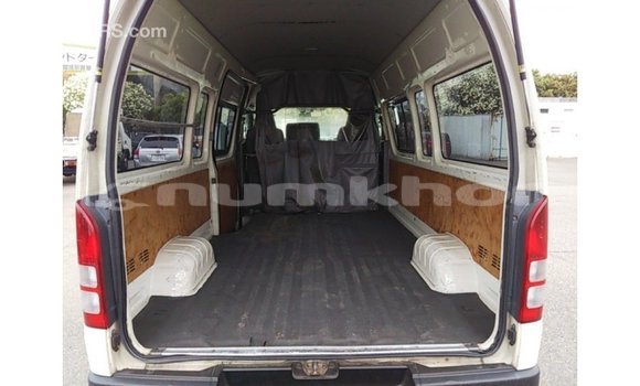 Buy Import Toyota Hiace White Car in Import - Dubai in Bumthang Buy Import Toyota Hiace White Car in Import - Dubai in Bumthang