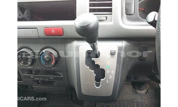 Buy Import Toyota Hiace White Car in Import - Dubai in Bumthang Buy Import Toyota Hiace White Car in Import - Dubai in Bumthang