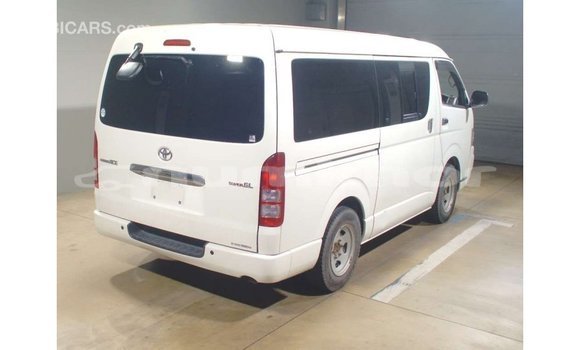 Buy Import Toyota Hiace White Car in Import - Dubai in Bumthang Buy Import Toyota Hiace White Car in Import - Dubai in Bumthang