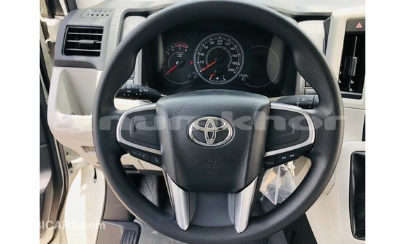 Buy Import Toyota Hiace White Car in Import - Dubai in Bumthang Buy Import Toyota Hiace White Car in Import - Dubai in Bumthang