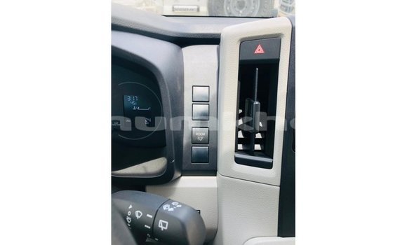 Buy Import Toyota Hiace White Car in Import - Dubai in Bumthang Buy Import Toyota Hiace White Car in Import - Dubai in Bumthang