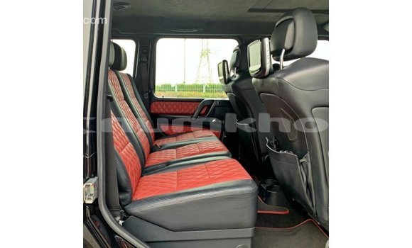 Buy Import Mercedes-Benz 190 Black Car in Import - Dubai in Bumthang Buy Import Mercedes-Benz 190 Black Car in Import - Dubai in Bumthang