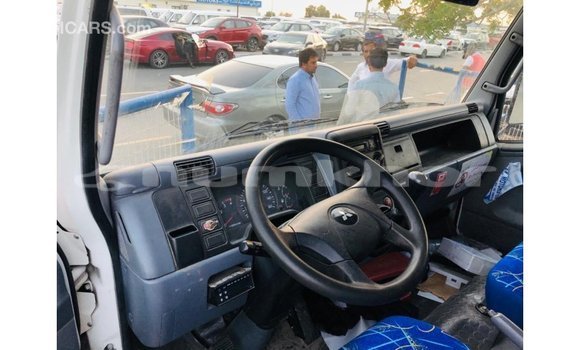 Buy Import Mitsubishi Carisma White Car in Import - Dubai in Bumthang Buy Import Mitsubishi Carisma White Car in Import - Dubai in Bumthang