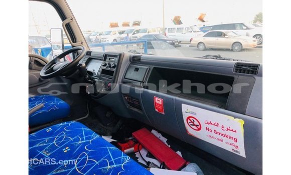 Buy Import Mitsubishi Carisma White Car in Import - Dubai in Bumthang Buy Import Mitsubishi Carisma White Car in Import - Dubai in Bumthang