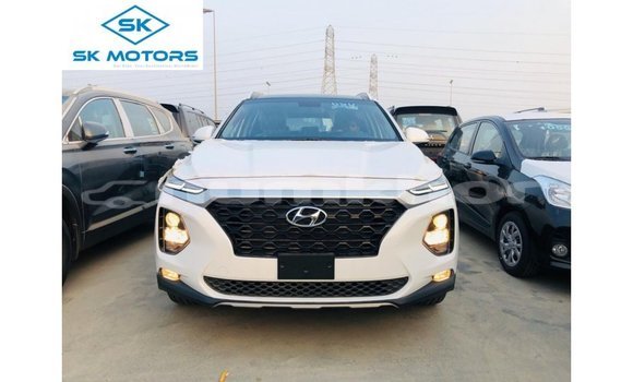 Buy Import Hyundai Santa Fe White Car in Import - Dubai in Bumthang Buy Import Hyundai Santa Fe White Car in Import - Dubai in Bumthang