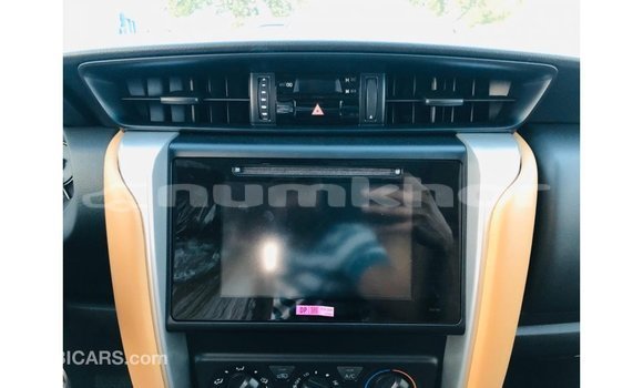 Buy Import Toyota Fortuner Black Car in Import - Dubai in Bumthang Buy Import Toyota Fortuner Black Car in Import - Dubai in Bumthang