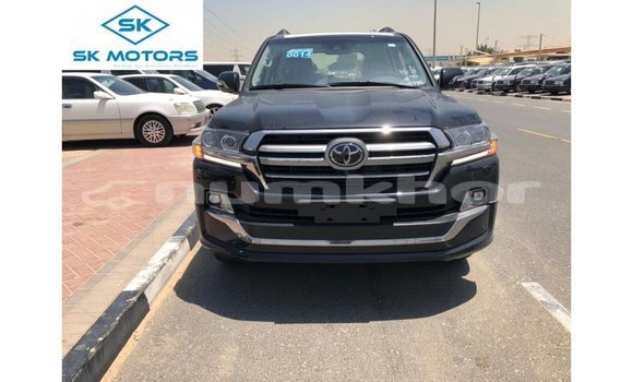 Buy Import Toyota Land Cruiser Black Car in Import - Dubai in Bumthang