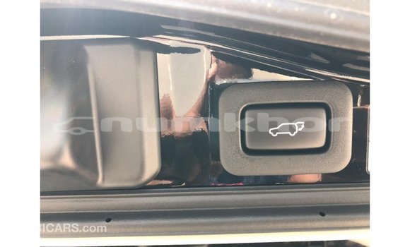 Buy Import Toyota Land Cruiser Black Car in Import - Dubai in Bumthang Buy Import Toyota Land Cruiser Black Car in Import - Dubai in Bumthang