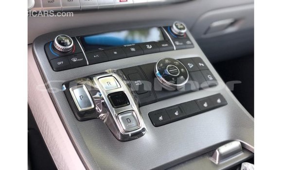 Buy Import Hyundai Accent Other Car in Import - Dubai in Bumthang Buy Import Hyundai Accent Other Car in Import - Dubai in Bumthang