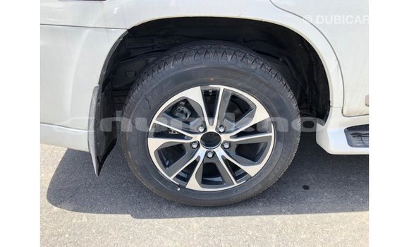Buy Import Toyota Land Cruiser White Car in Import - Dubai in Bumthang Buy Import Toyota Land Cruiser White Car in Import - Dubai in Bumthang