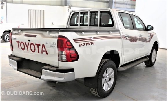 Buy Import Toyota Hilux White Car in Import - Dubai in Bumthang Buy Import Toyota Hilux White Car in Import - Dubai in Bumthang