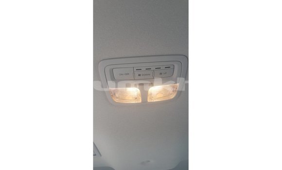 Buy Import Mitsubishi L200 White Car in Import - Dubai in Bumthang Buy Import Mitsubishi L200 White Car in Import - Dubai in Bumthang