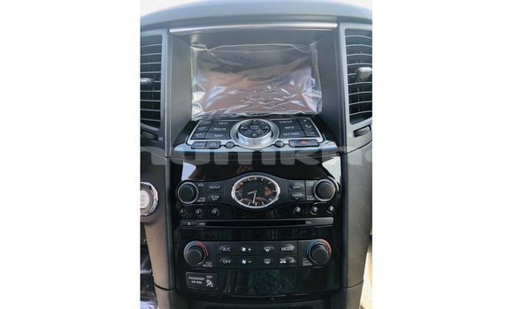 Buy Import Infiniti EX White Car in Import - Dubai in Bumthang Buy Import Infiniti EX White Car in Import - Dubai in Bumthang