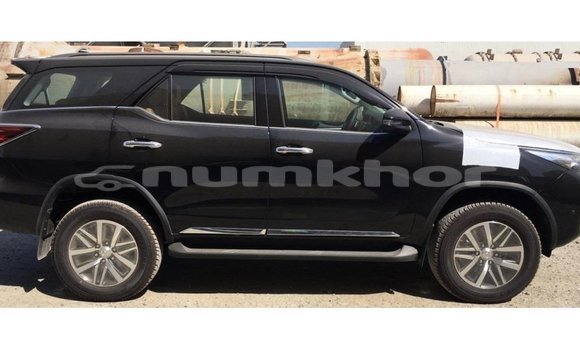 Buy Import Toyota Fortuner Other Car in Import - Dubai in Bumthang Buy Import Toyota Fortuner Other Car in Import - Dubai in Bumthang